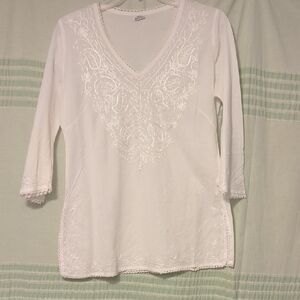 Beautiful NEW WHITE COTTON SHIRT from INDIA🌸